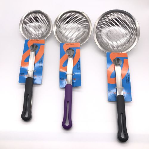 [huilin] stainless steel kitchen supplies hotel supplies anti-scald plastic handle color handle 3cm punching depth colander