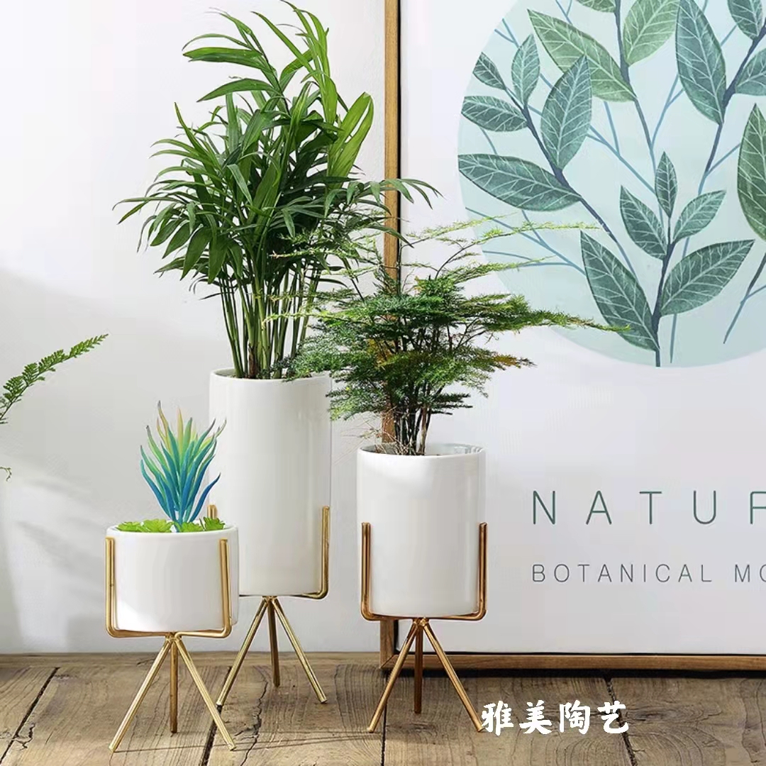 ins白色陶瓷花盆仿真绿植物多肉简约铁艺花器创意桌面圆盆栽大号