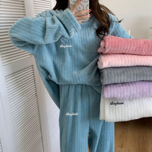 Pajamas Women‘s Autumn and Winter New Coral Fleece Long Sleeve Two-Piece Thickened Solid Color Vertical Stripes Warm Pants Homewear Suit