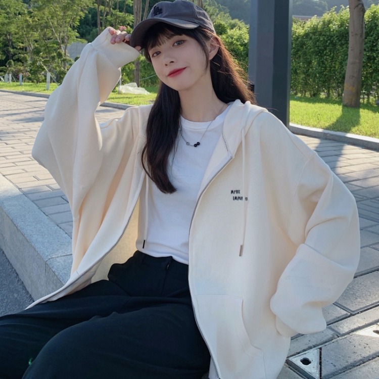 实拍现货 2021秋装新款重工刺绣凹凸印连帽开衫拉链薄款卫衣女