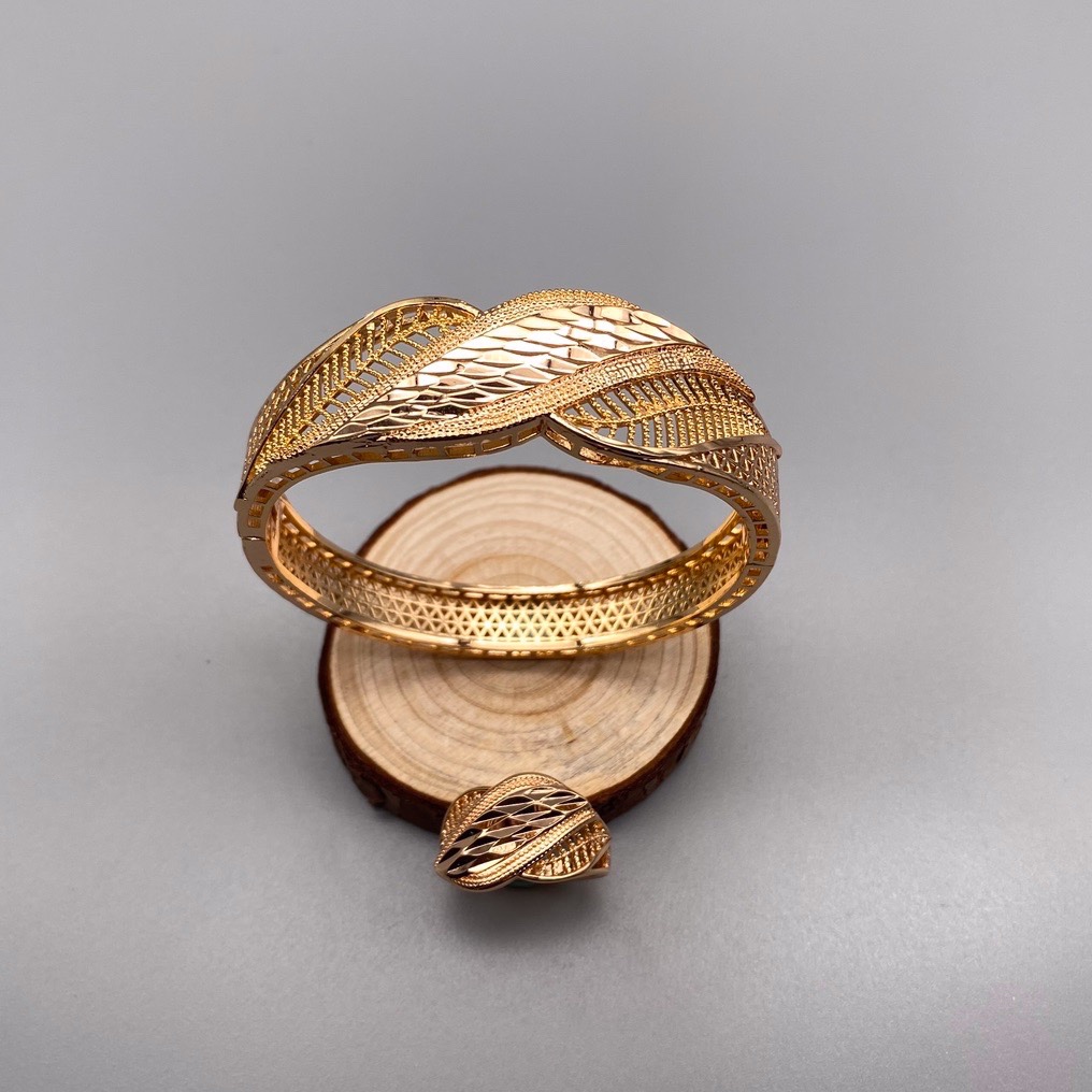 沙金开口镂空手镯戒指套装达意饰品厂中东沙特外贸香槟色电镀18m