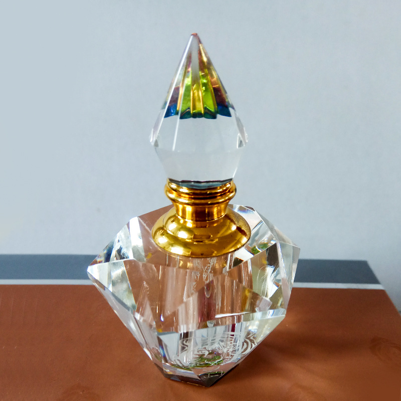 透明水晶人体香水瓶定制K9螺牙创意瓶盖精油瓶空瓶厂家直销