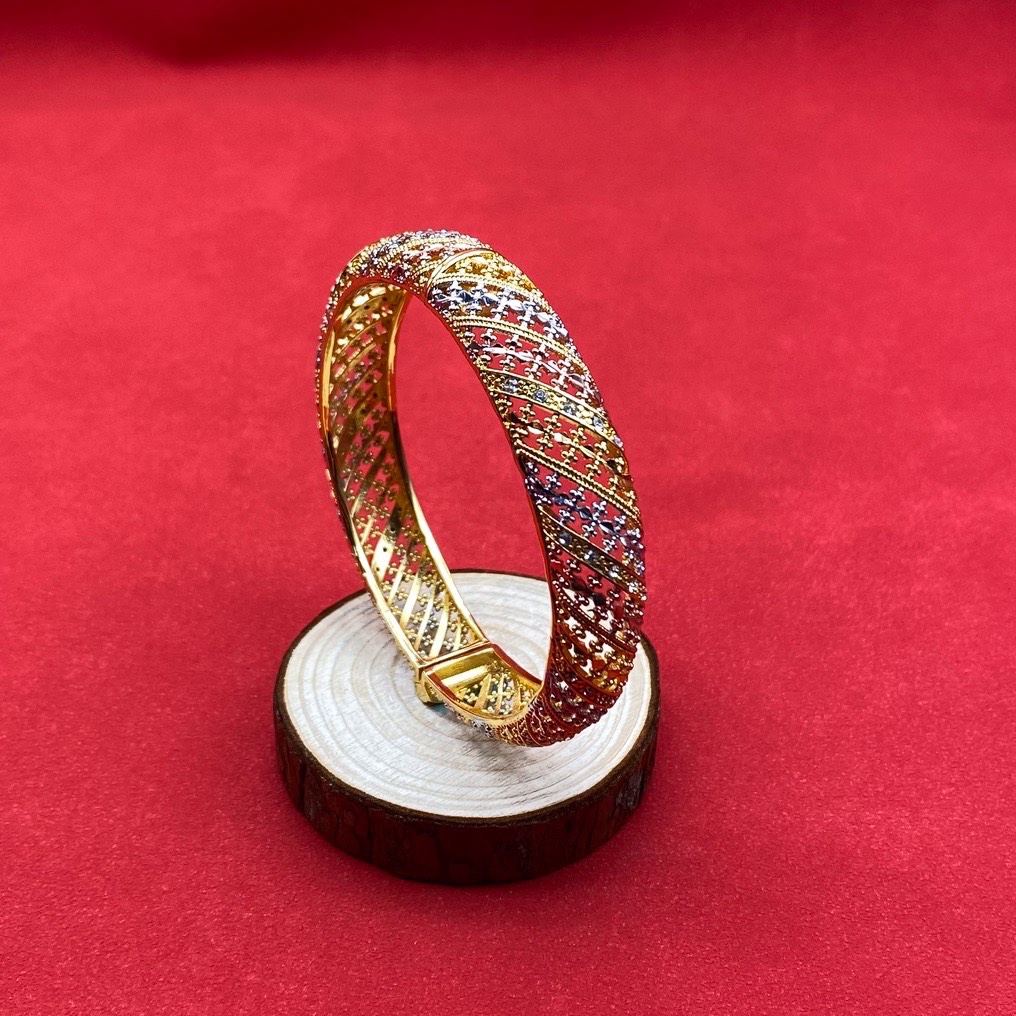 沙金中东外贸镂空开口卡扣手镯达意饰品香槟铂金真空电镀双色