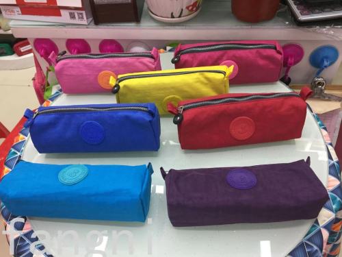 factory direct domestic and foreign trade large capacity new zipper pencil case pencil case stationery bag storage bag for male and female students
