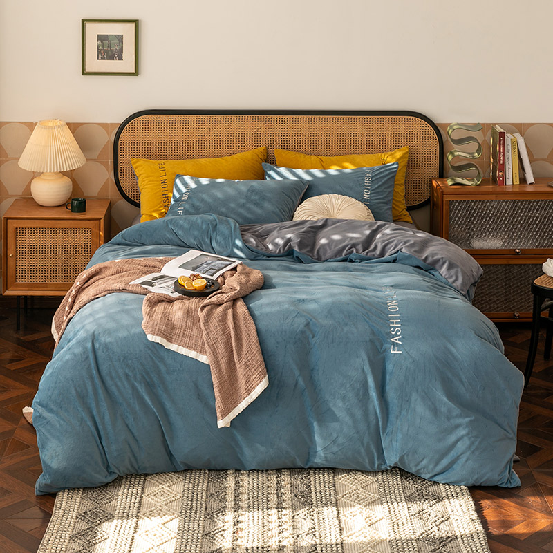 牛奶绒四件套冬季加厚法兰绒套件珊瑚绒双面被套床单1.5ｍ1.8床品