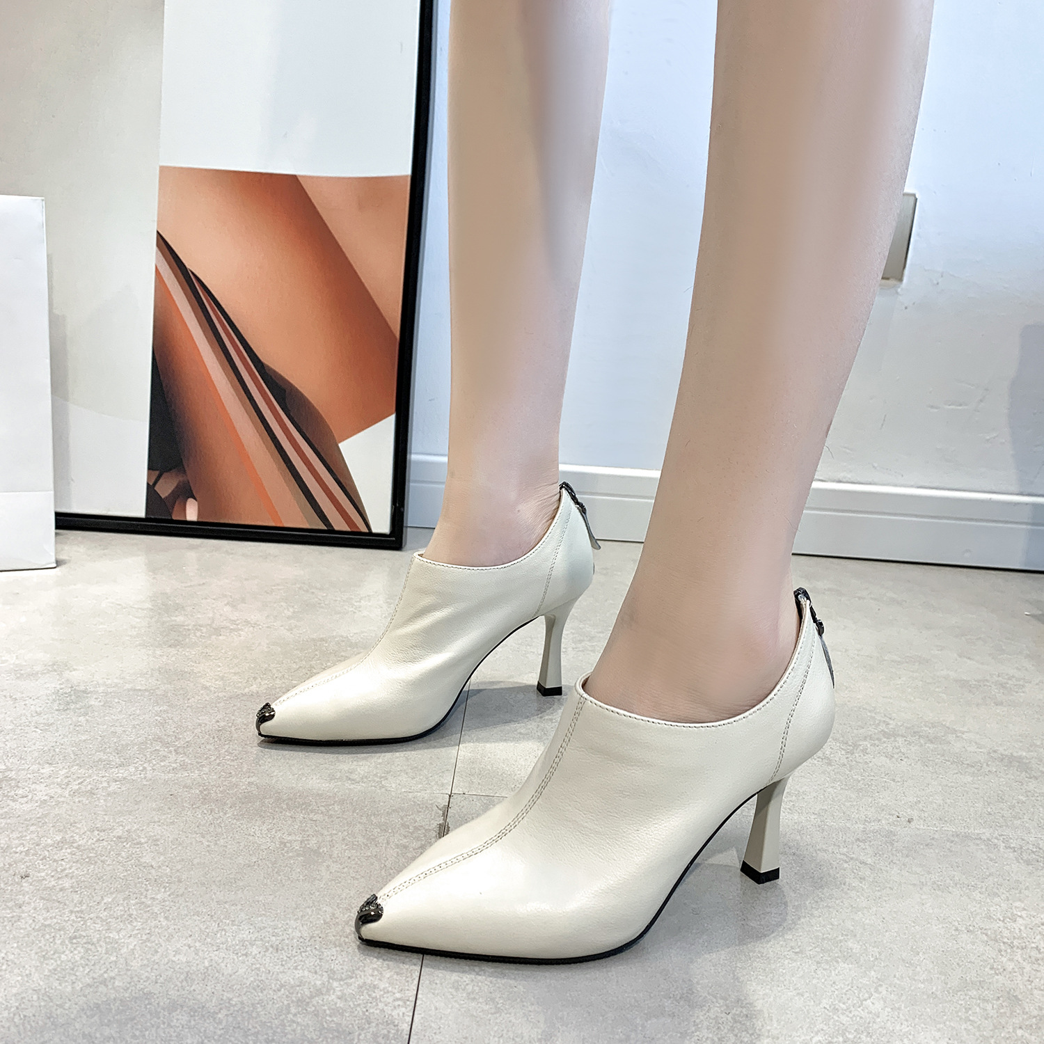 高跟裸靴女202秋季新款头层牛皮尖头高跟时装单鞋厂家一件代发潮