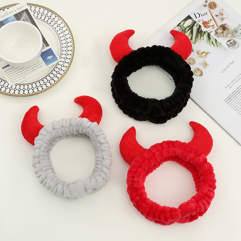 新款卡通搞怪牛角洗脸发带敷面膜化妆可爱简约宽边发箍网红发饰