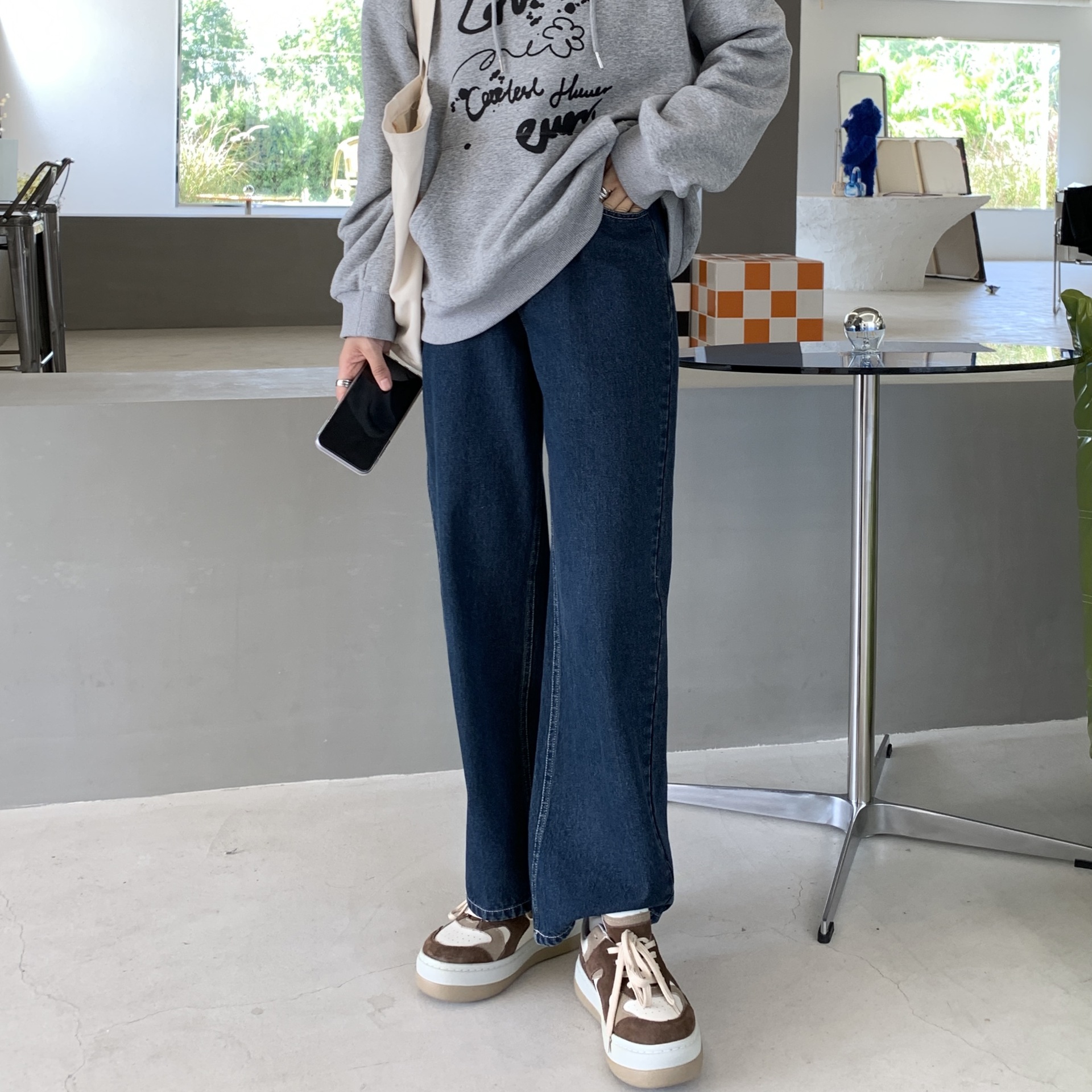 一沫制衣/“搭配神器”深蓝直筒牛仔裤宽松休闲显瘦长裤女K8570