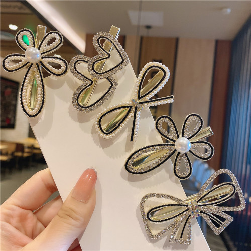 Korean Style Ins Style Pearl Bow Barrettes Side Clip Chic Texture Rhinestone Flower Duckbill Clip Bang Clip