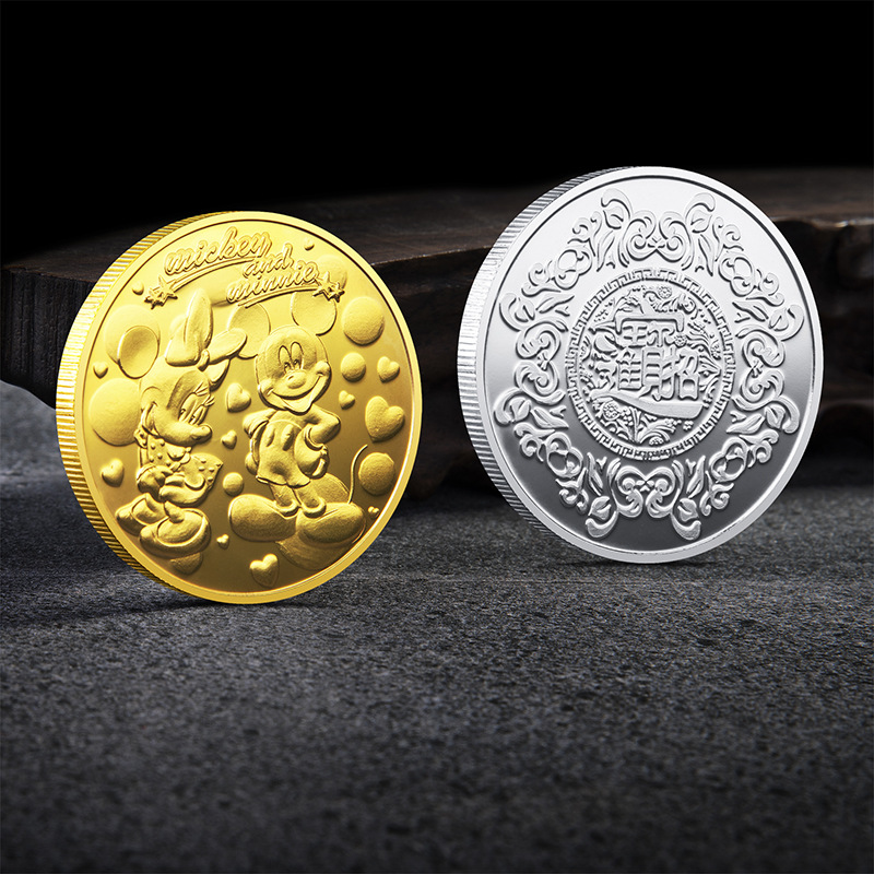 2020新款鼠年纪念币 米奇与米妮立体卡通金属徽章 公司定制纪念章