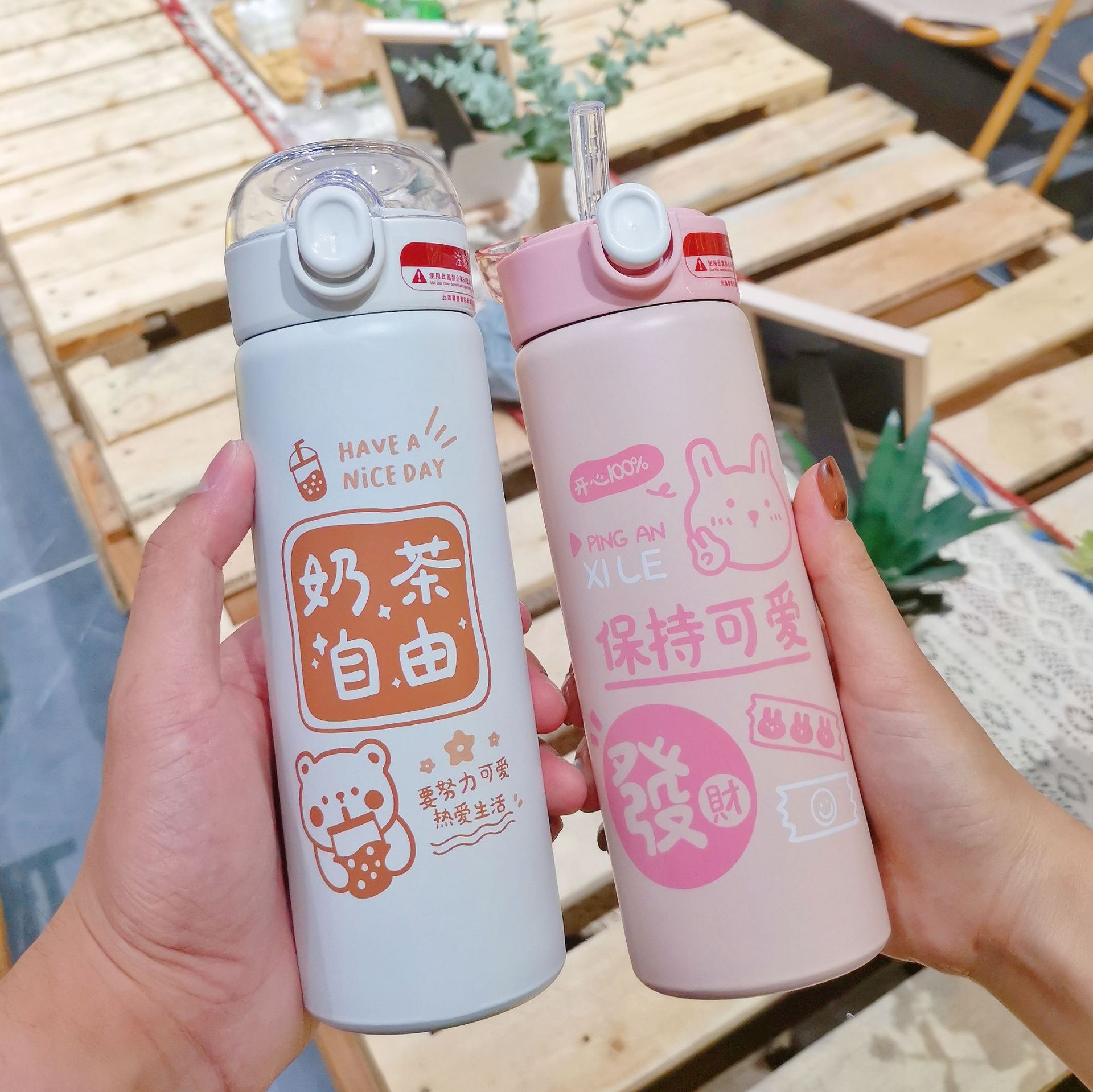 时尚潮语吸管保温杯森系弹盖锁扣不锈钢水杯学生便携杯子礼品批发