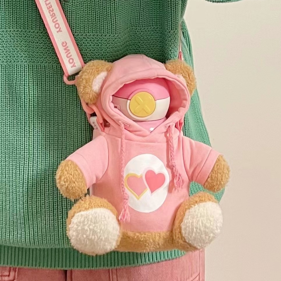 时尚潮童不锈钢保温水杯带吸管两用学生杯子毛绒公仔背带装饰杯子