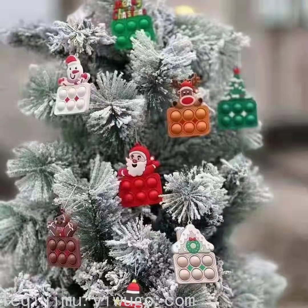 新款圣诞节灭鼠先锋钥匙扣挂件圣诞节圣诞树挂件圣诞老人鹿泡泡乐