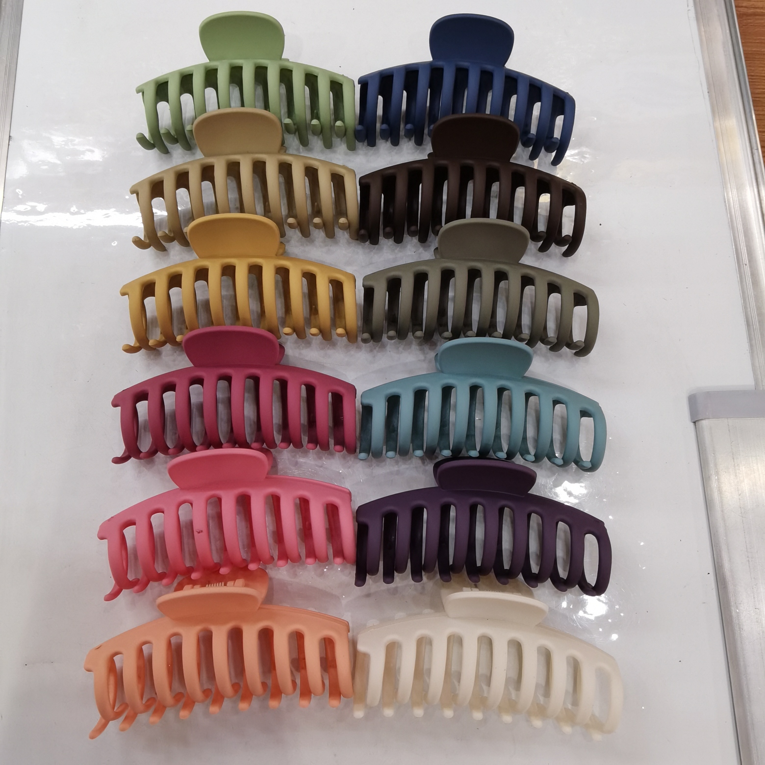 9公分韩版橡皮磨砂效果11色网红鲨鱼夹冲凉夹