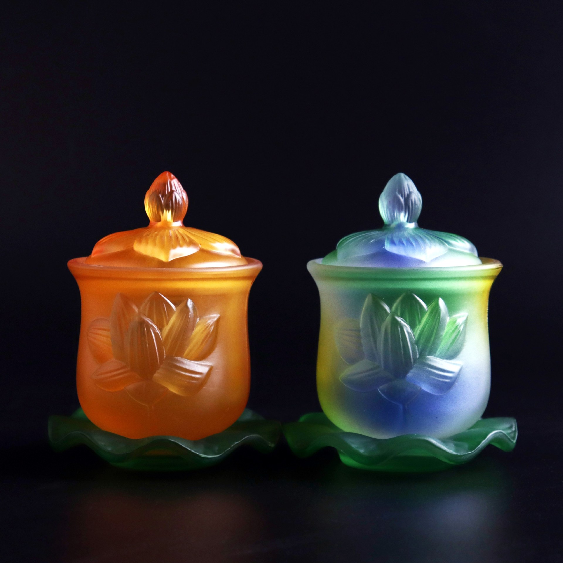 佛具用品家用佛堂供佛圣水杯 佛前七彩水晶莲花圣水杯摆件批发