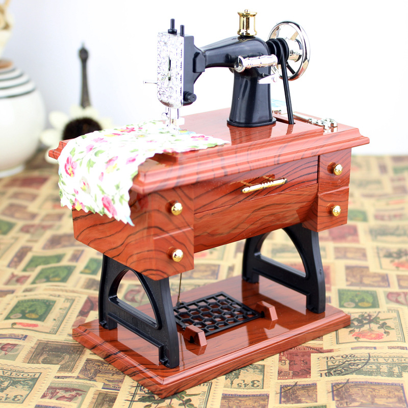 复古怀旧风仿真缝纫机八音盒创意礼品摆件音乐盒