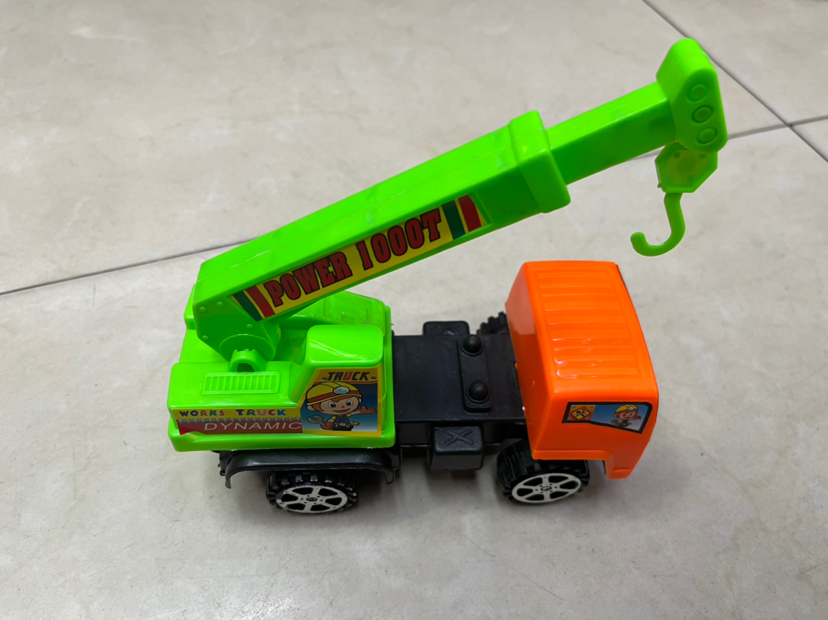 儿童滑行工程车吊机玩具，款型大，价格低，质量好