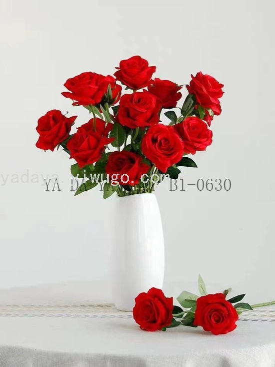 现代简约陶瓷花瓶创意咖啡厅花店展花花器软装家居饰品