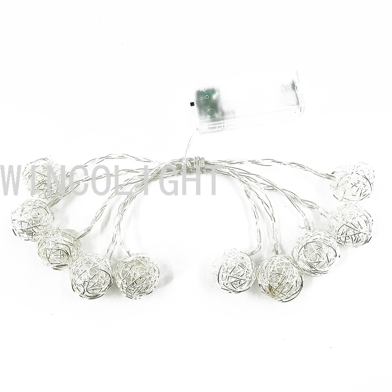 圣诞节电池灯10L LED 2M 银色30MM单线球节日派对用品