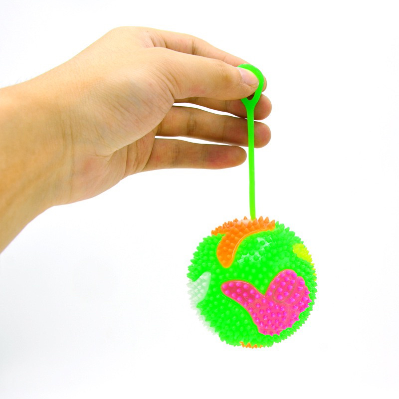 外贸热销厂家直销夏季热款儿童玩具拇指点赞口哨球提手悠悠叫叫球