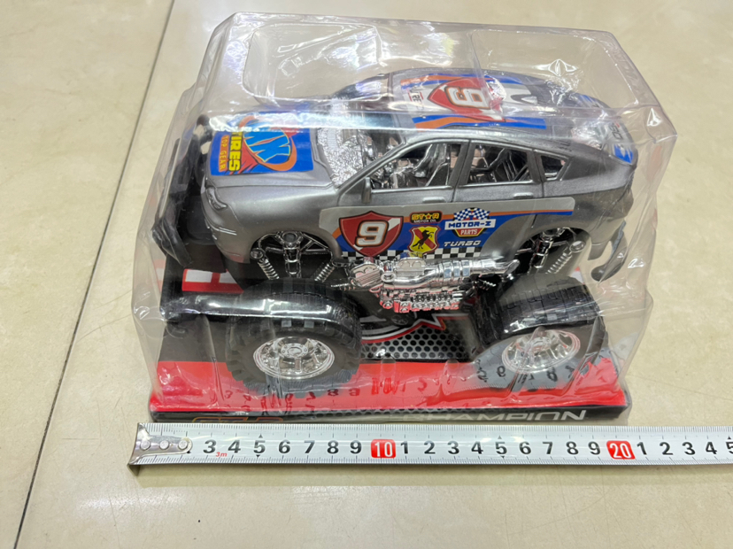 新款惯性越野车P罩包装