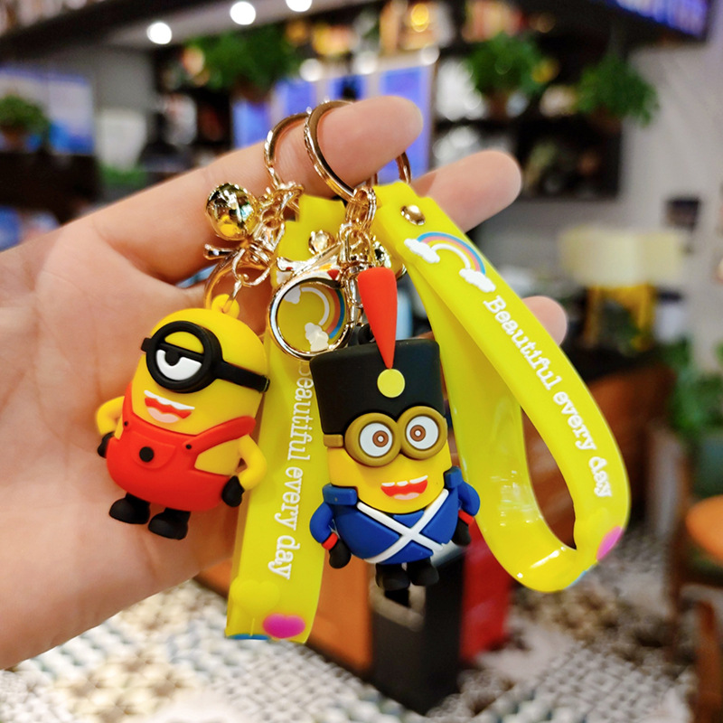 新品软胶卡通公仔钥匙扣情侣包包挂件爪机娃娃创意小礼品赠送