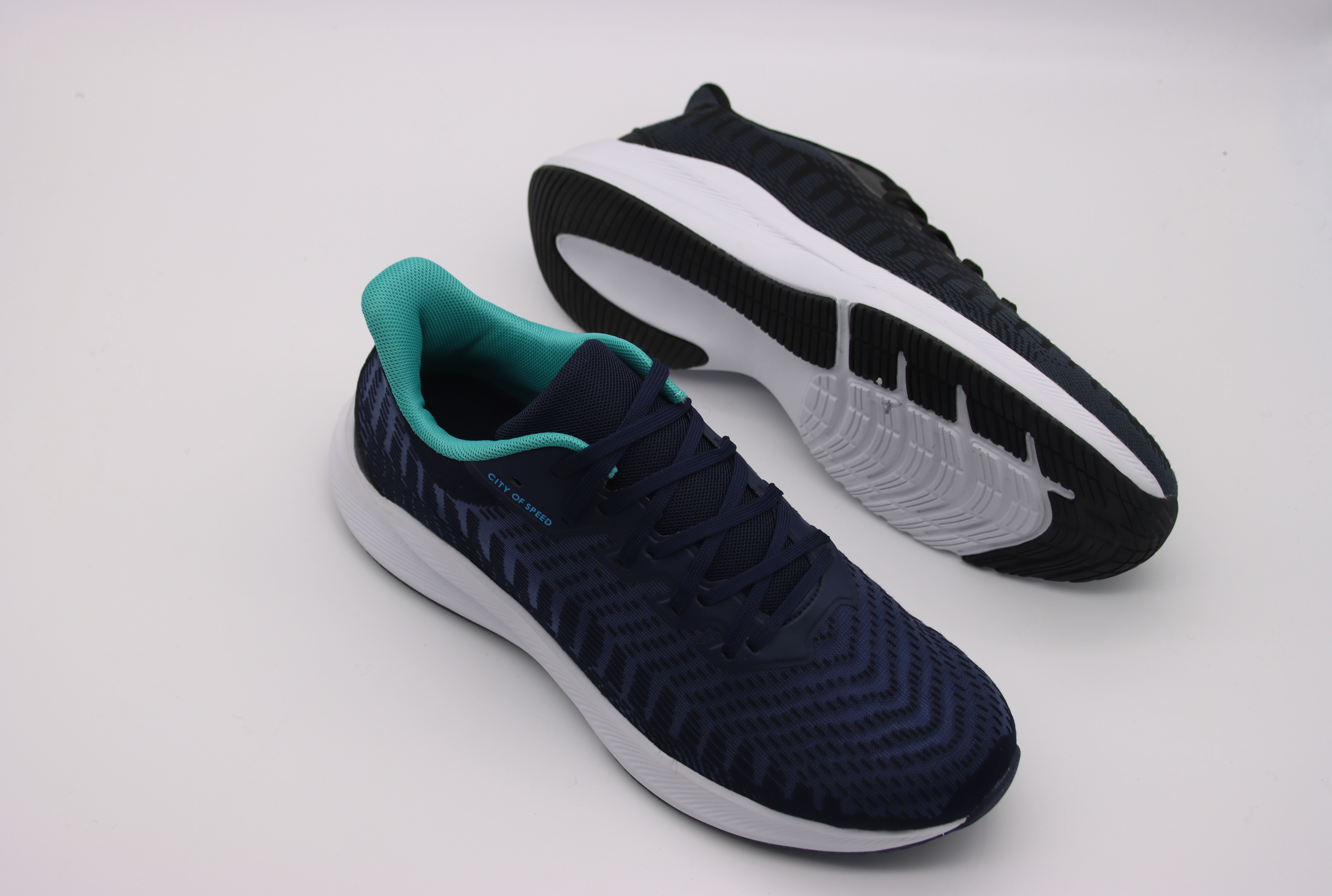 2021新款户外运动鞋健身轻便休闲鞋