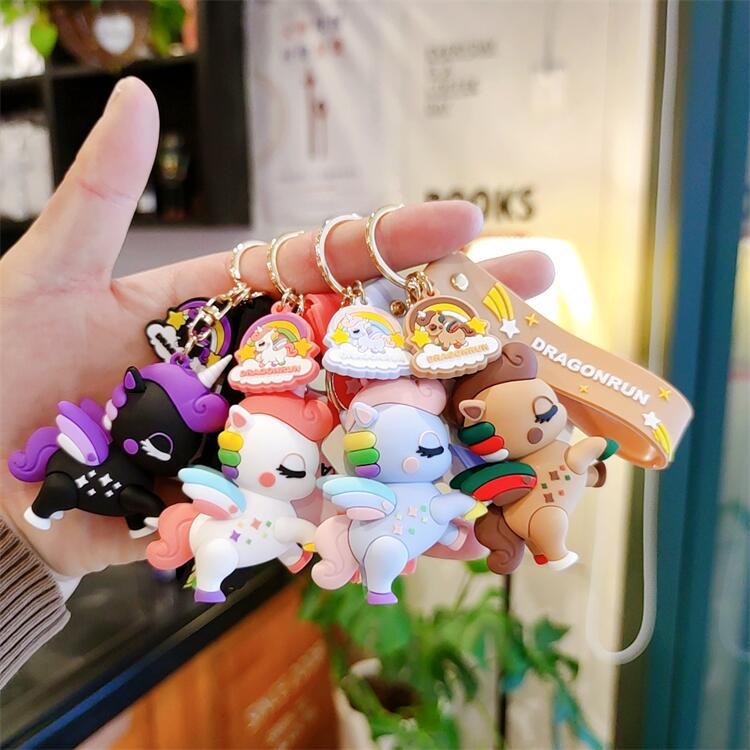 正版马小驰卡通钥匙扣情侣包包挂件创意礼品赠品娃娃机商品批发