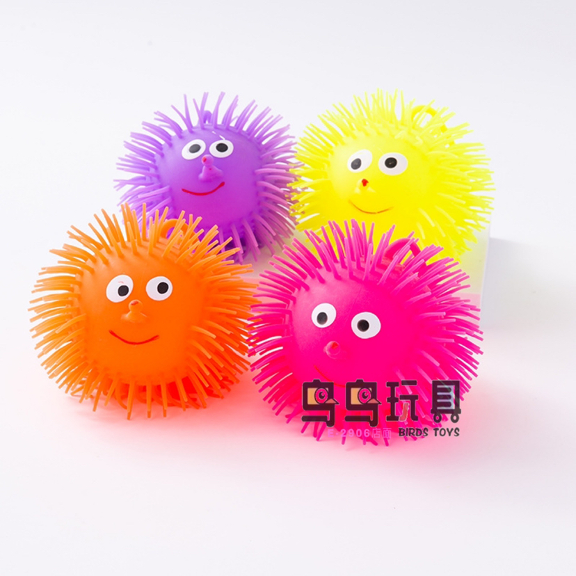 厂家直供凸眼毛绒刺球塑胶玩具 手提发光弹力球 彩色发光刺球玩具