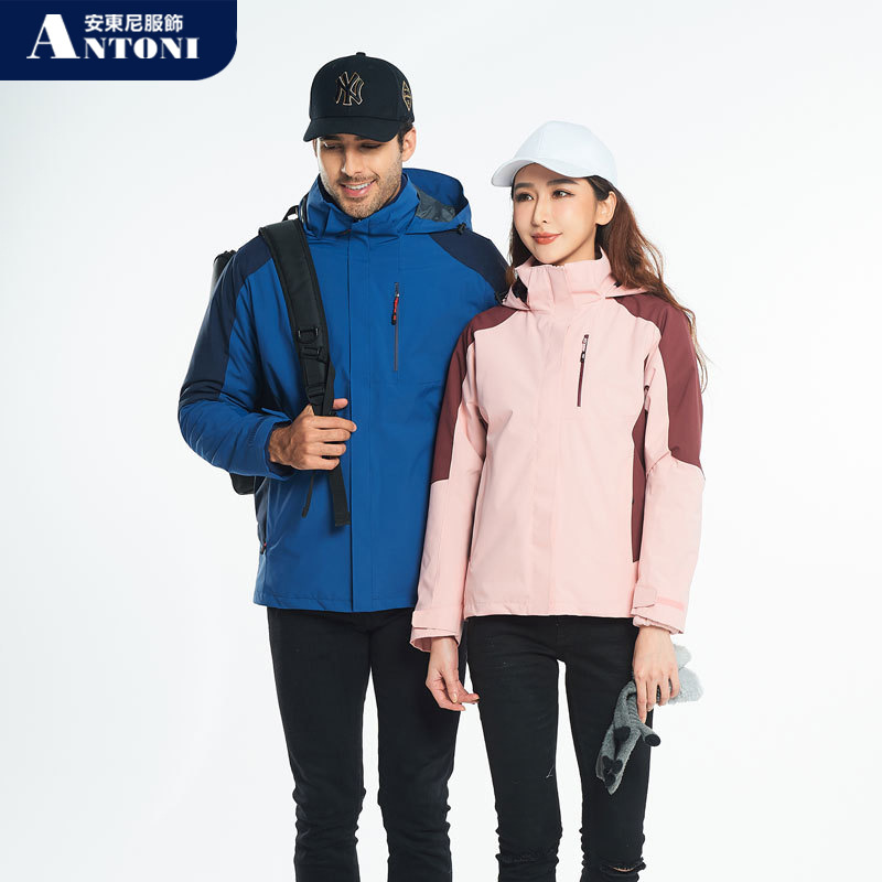 三合一男冲锋衣两件套 户外登山服情侣保暖外套女团体刺绣logo