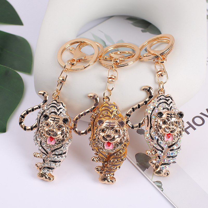 新款欧美十二生肖小礼物镶钻虎年包包挂件金属钥匙扣创意现货