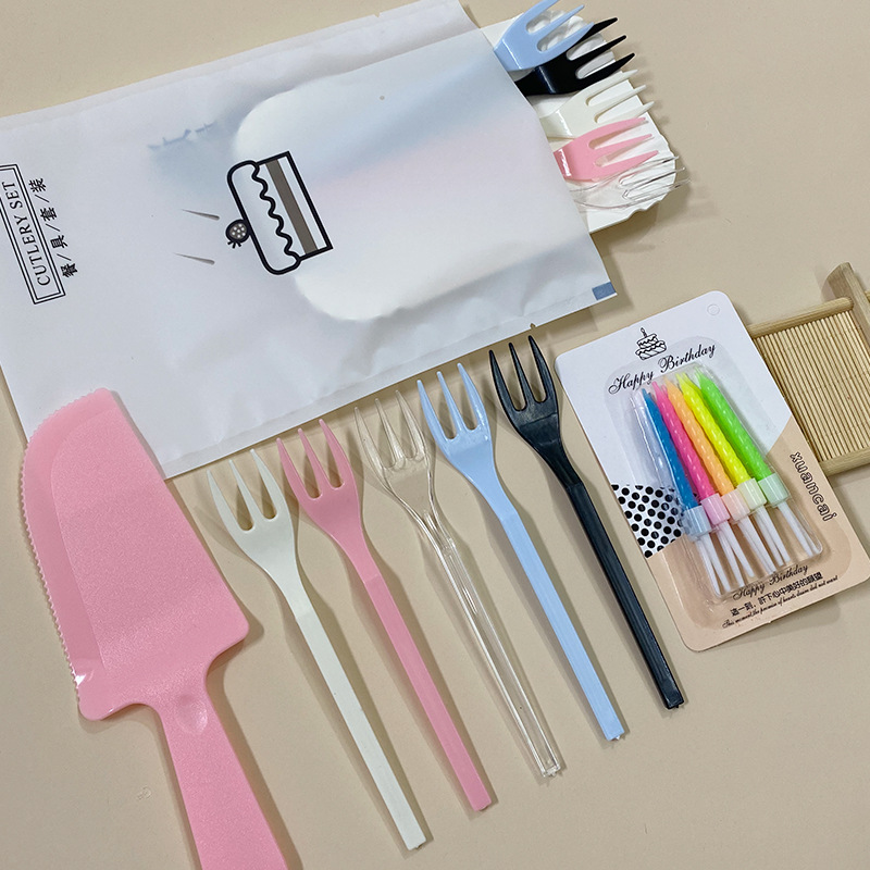 生日蛋糕纸碟刀叉盘套装 长方形盘叉组生日餐具三合一套装一次性