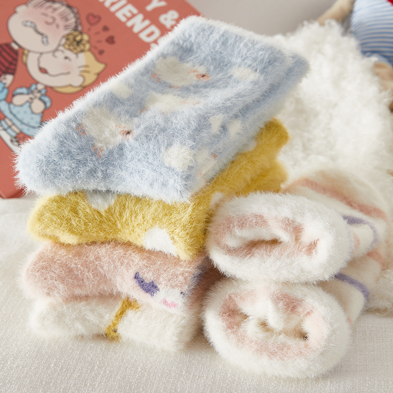 水貂绒袜子女中筒袜加绒加厚保暖冬季女长袜卡通动漫ins潮冬保暖