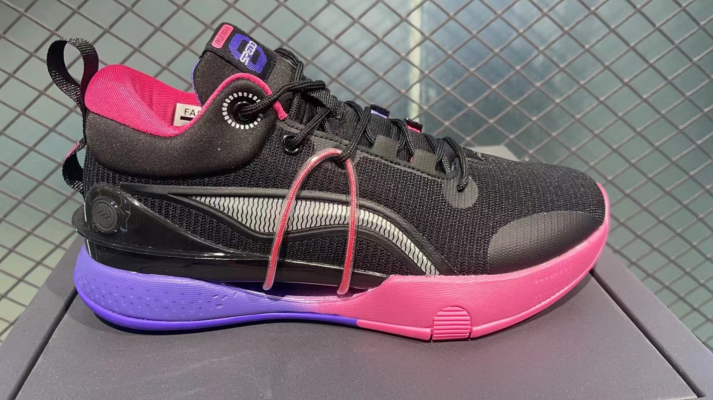 2021男女款潮流休闲运动鞋