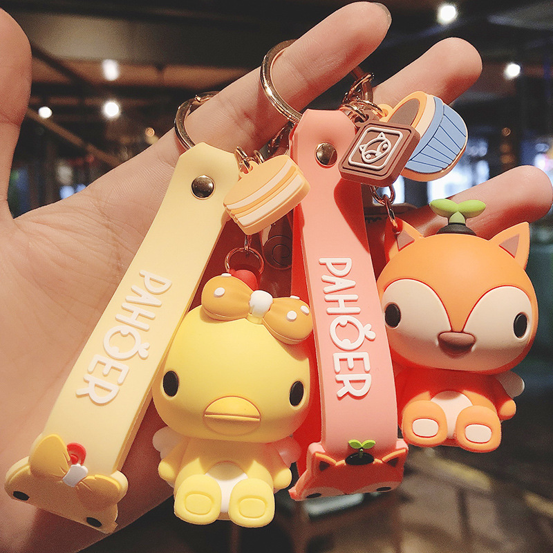 可爱鸭子企鹅公仔钥匙扣卡通汽车钥匙链圈情侣包包挂件小礼品批发