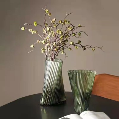Nordic Irregular Vertical Stripes Hydroponic Glass Vase Flower Arrangement Creative Geometric Artistic Home Decoration Ornaments