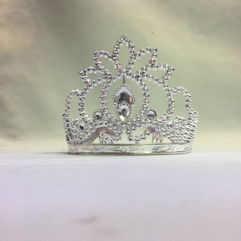 新娘皇冠婚礼头饰女士生日女王皇冠头饰女性生日女孩公主派对节日