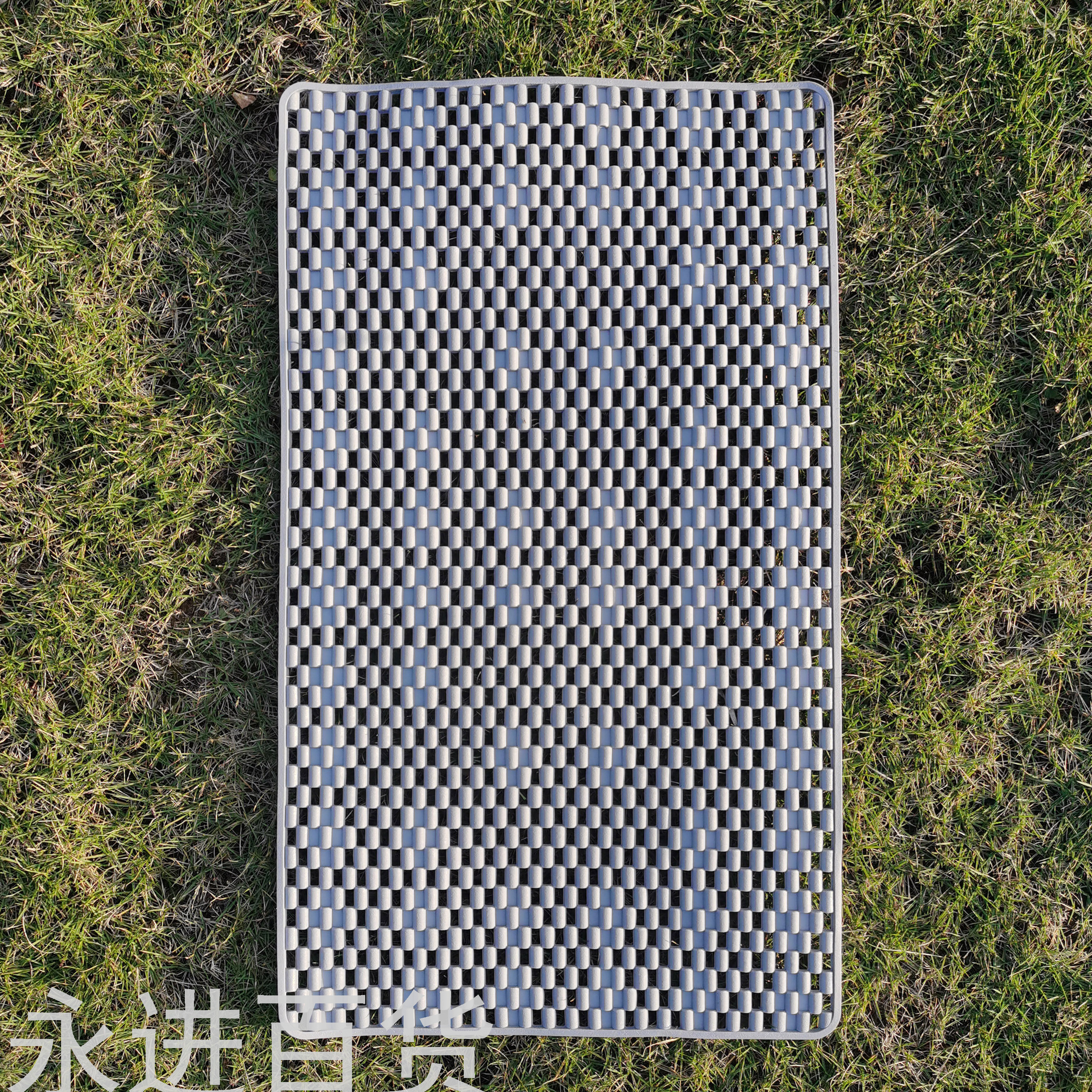 方形 镂空浴室垫防滑垫环保家用洗澡防摔吸盘地垫按摩脚垫子