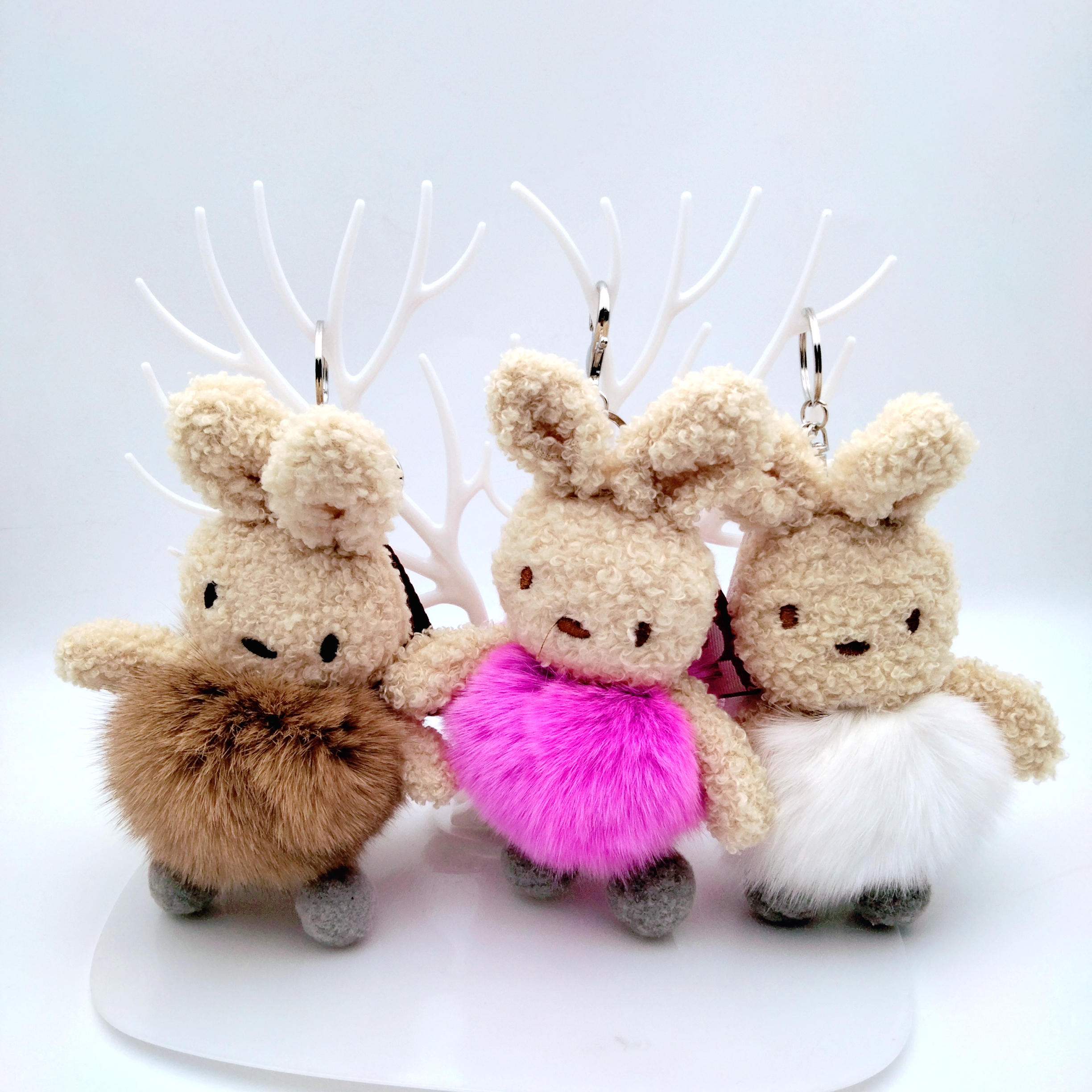 新款冬季卡通个性睡萌娃娃兔子钥匙扣卡通毛球毛绒公仔包包挂件