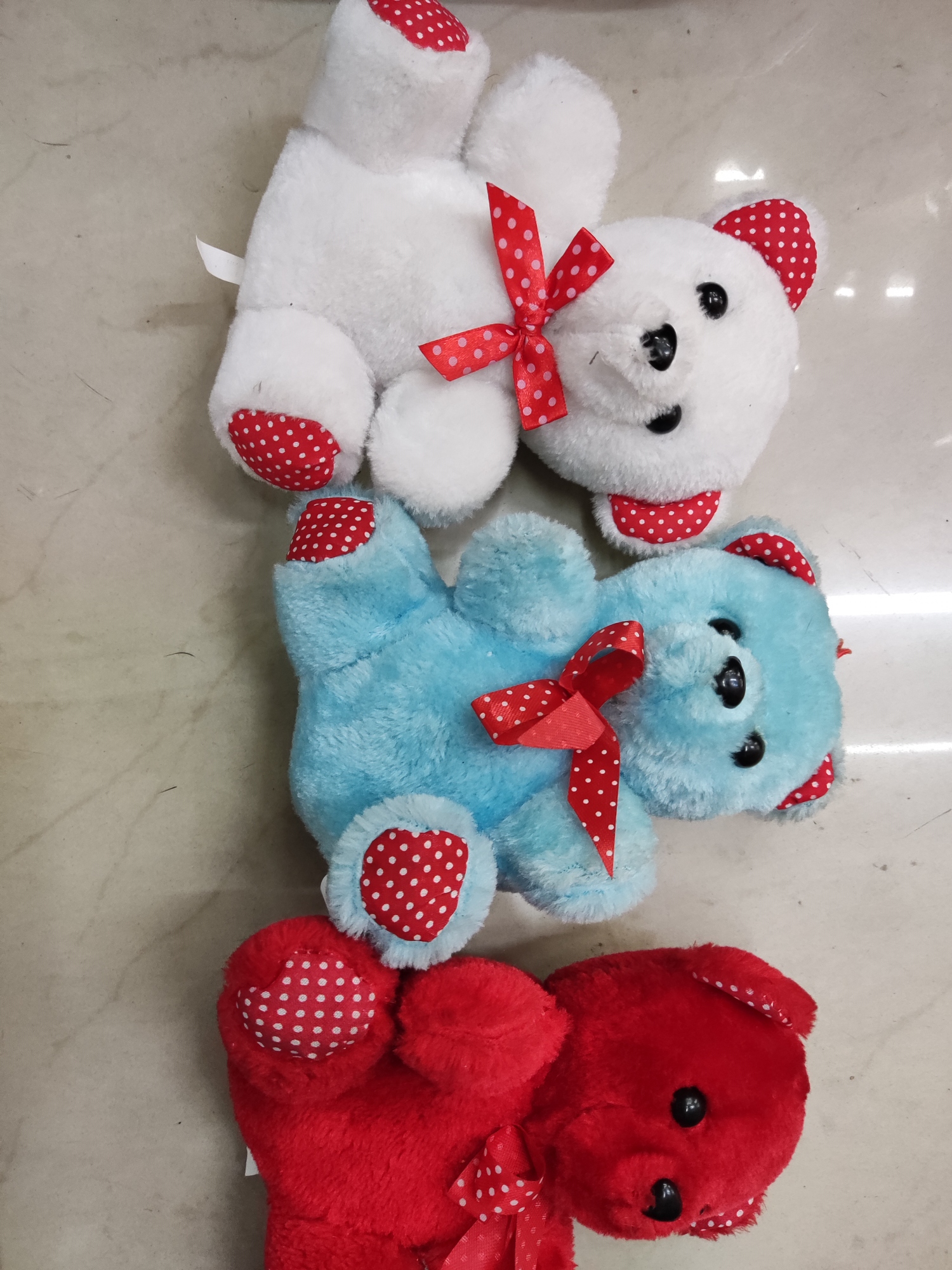 新款婚庆对娃婚车对熊压床娃娃大号抱心熊大白熊头车吸盘装饰公仔