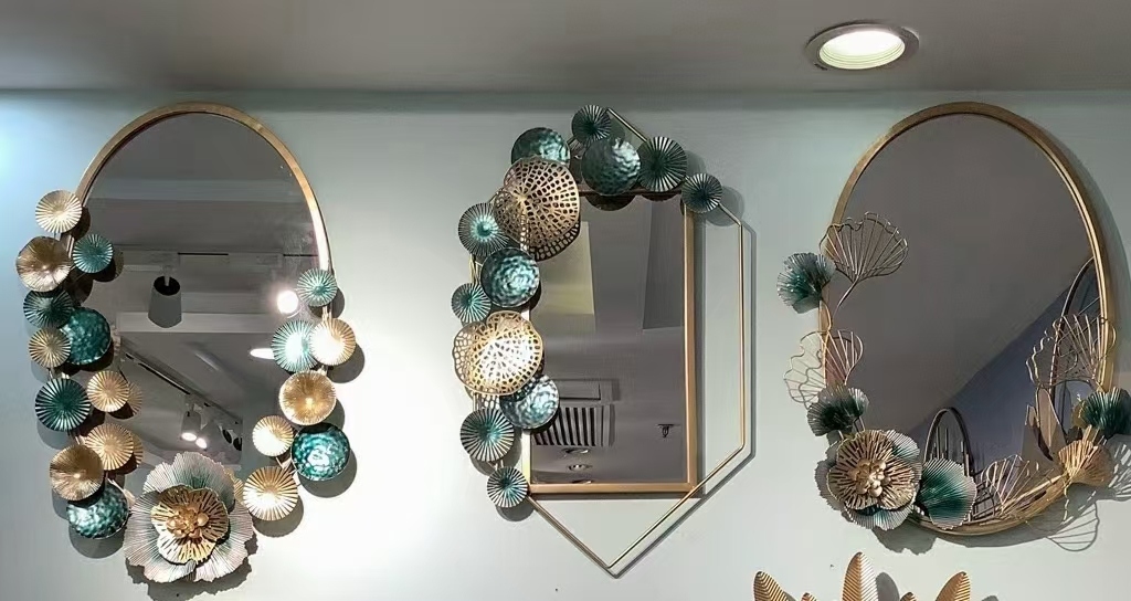 现代金属壁饰铁艺创意太阳镜子壁挂样板房软装背景墙装饰墙上挂件