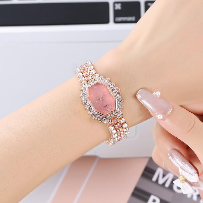 厂家直销新款韩版抖音直播代发 镶钻学生女士时尚时装手链手表