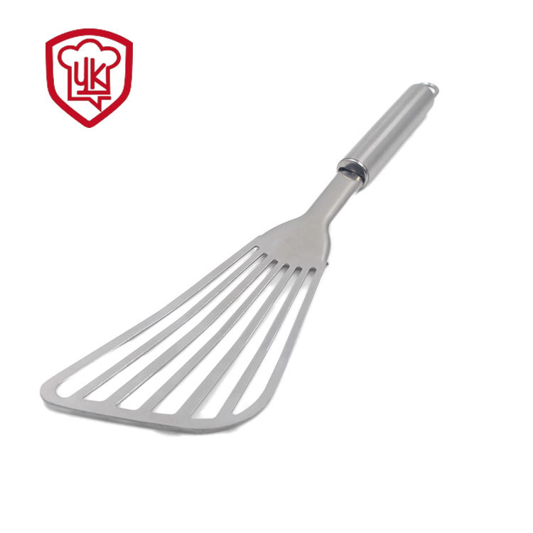 厂家新款加厚抛光扇铲 不锈钢煎鱼铲 斜漏铲厨房用品现货供应
