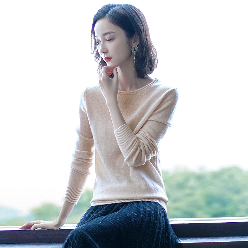 2021年秋冬新款羊毛衫女韩版圆领套头含羊绒针织衫上衣短款打底衫