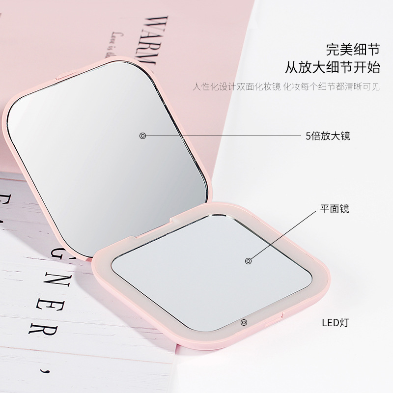 方形双面折叠LED化妆镜手持塑料便携发光带灯镜子带5倍放大 跨境