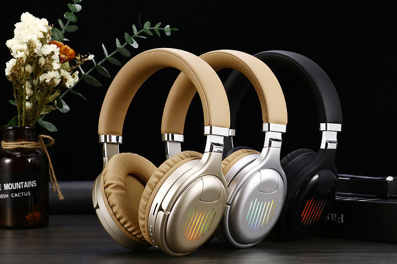 新款跨境蓝牙耳机头戴式无线蓝牙耳机立体声折叠音乐蓝牙