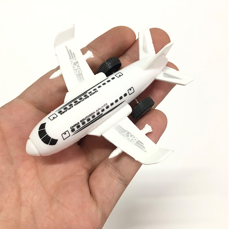 玩具车迷你回力飞机幼儿卡通儿童玩具战斗机模型礼品批发地摊玩具