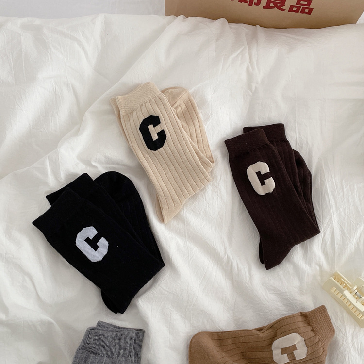 韩国ins网红潮牌大C字母女袜子中筒袜棉袜堆堆袜运动袜长袜阪吉屋