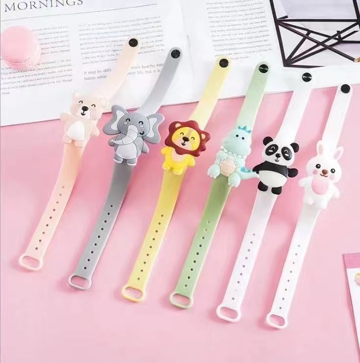 夏季儿童卡通驱蚊手环独立盒装闪光驱蚊软胶手环植物防蚊卡通手表