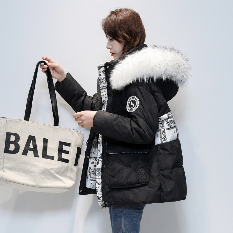 羽绒服女202年冬季短款连帽韩版新款白鸭绒服女士平湖羽绒服批发